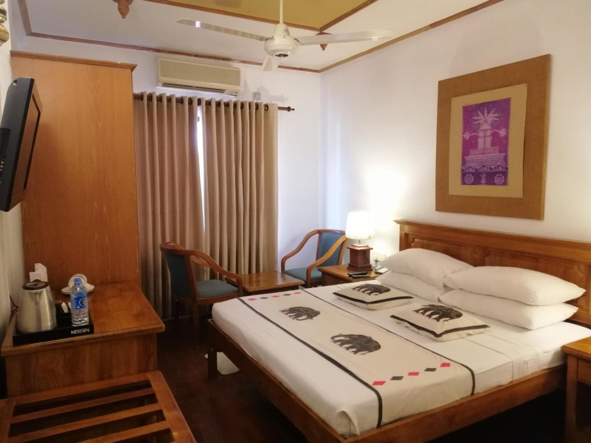 Casamara Hotel